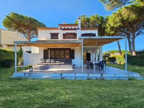 Elegante casa cerca del Golf de Pals y de la Playa!